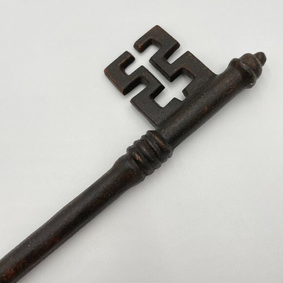 Oversized Key Home Decor Elaborate Wall Art Rustic Skeleton Key Large Big Shelf - Picture 4 of 10